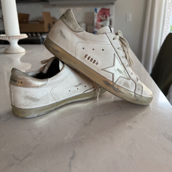 Golden Goise Superstar - Picture 2 of 4